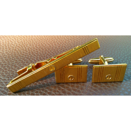 Dunhill Gold Tone Tie Clip and Cufflinks