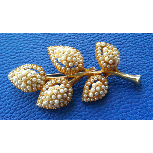 Vintage Five Leaf Brooch